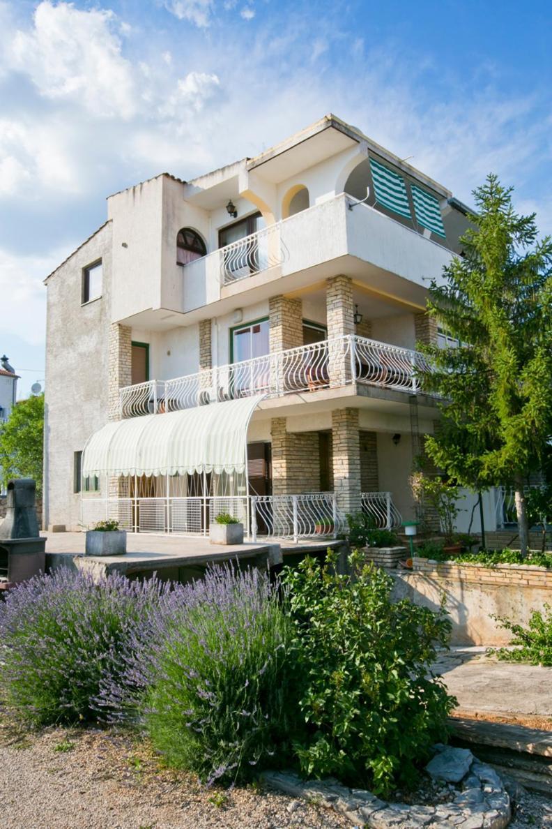 Apartmani Trlaja Vodice Exterior foto